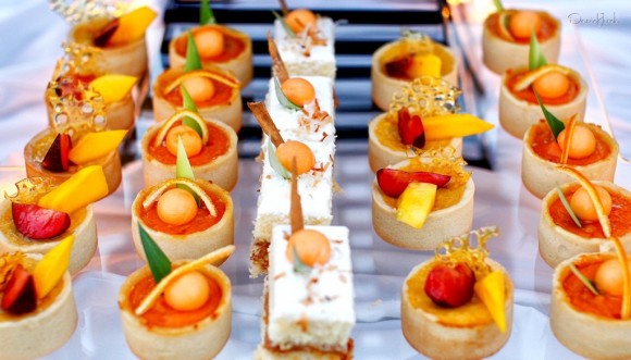 Thực đơn đám cưới bình dân